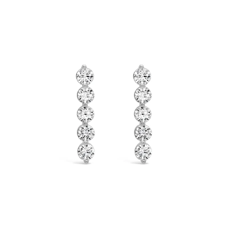 STRAIGHT ROUND STONES STUD SILVER EARRING